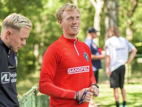 实时股票配资平台 官方: 纽卡斯尔联任命马丁-马克为一线队定位球教练